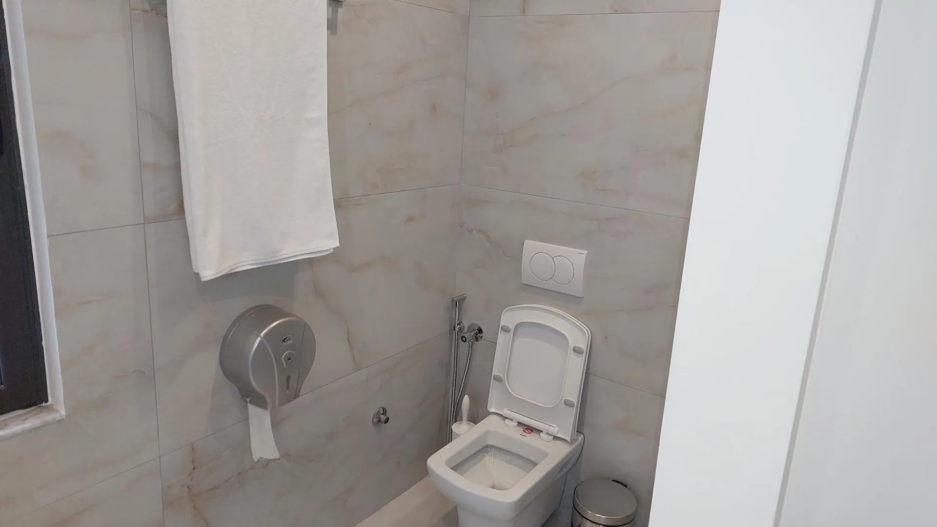 Hotel Vila Bakri Kati 2 Elbasan